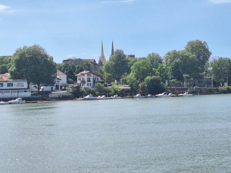 Duplex d&rsquo;exception 400 m² vue Adour terrasse 50 m² — Bayonne