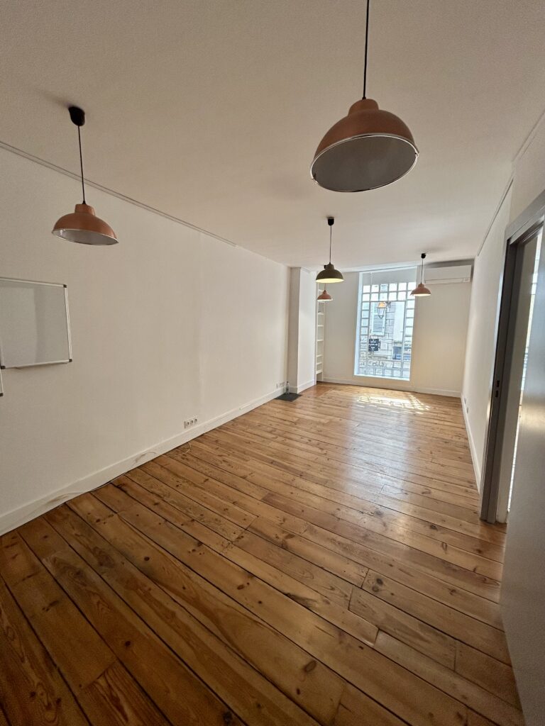 À VENDRE – PAS-DE-PORTE – EMPLACEMENT N°1 AU CŒUR DE BAYONNE - photo 7