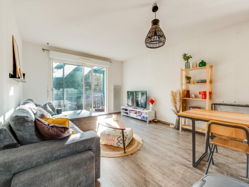 Appartement T3 de 61 m² – Dernier étage – Balcon sans vis-à-vis – 2 parkings