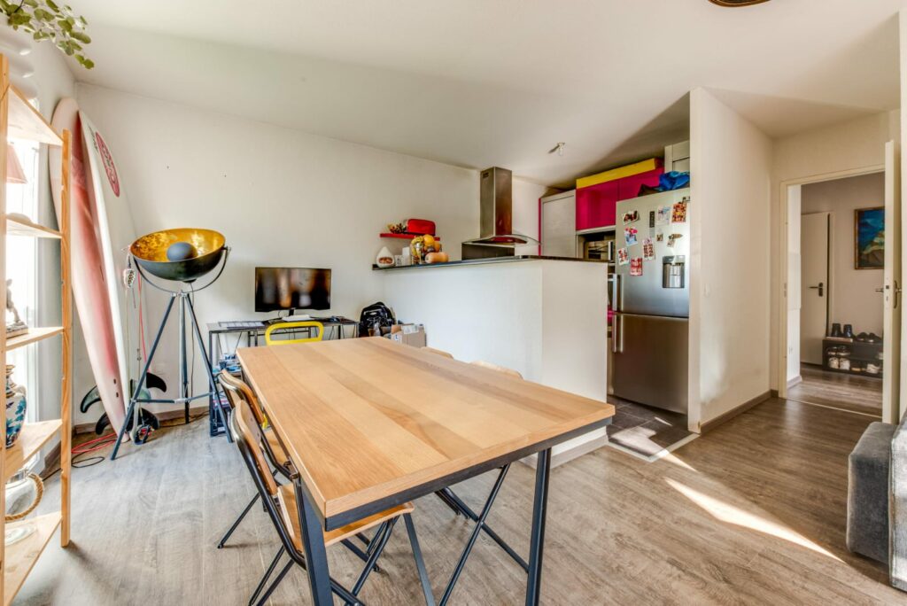 Appartement T3 de 61 m² – Dernier étage – Balcon sans vis-à-vis – 2 parkings - photo 7
